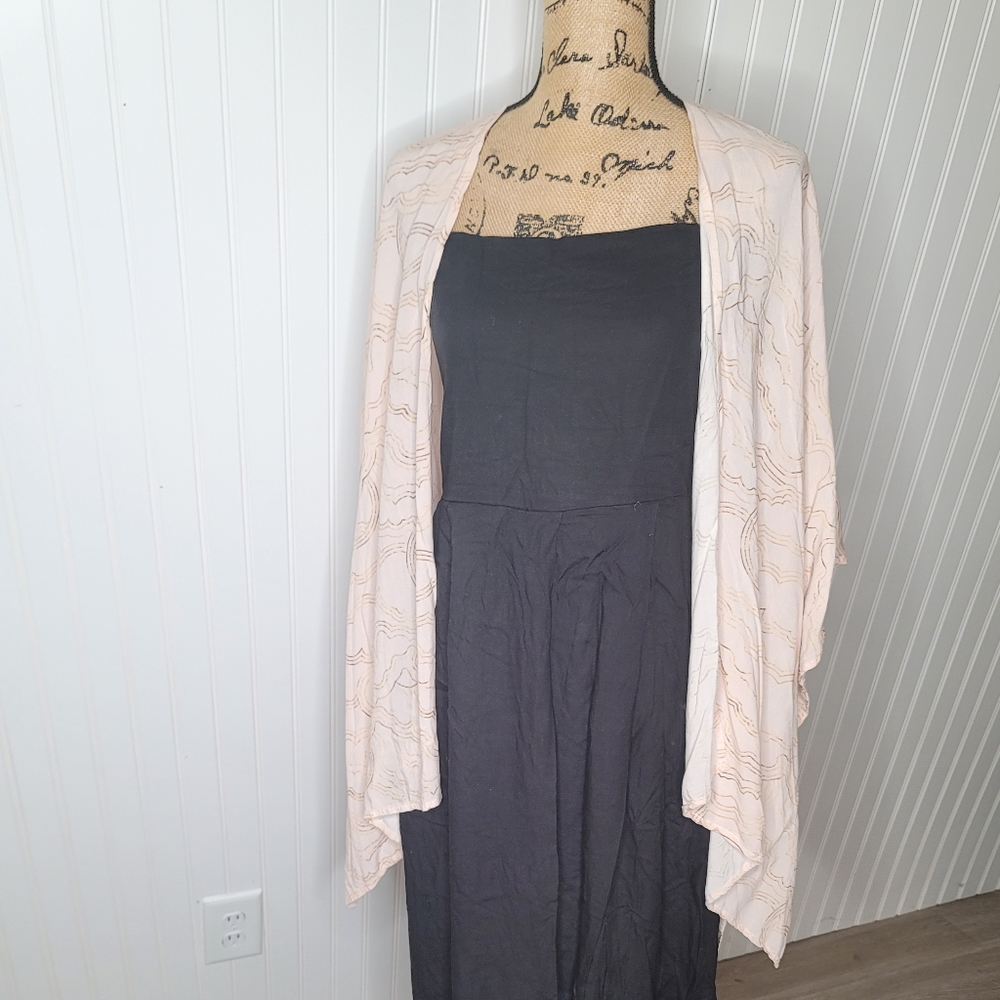 *VINTAGE* Sseko Designs Multiway Shawl in Pink Swirl